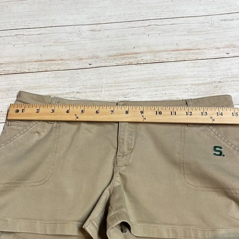 College classics khaki color Michigan State Spartans shorts. Size 5. - Picture 8 of 10